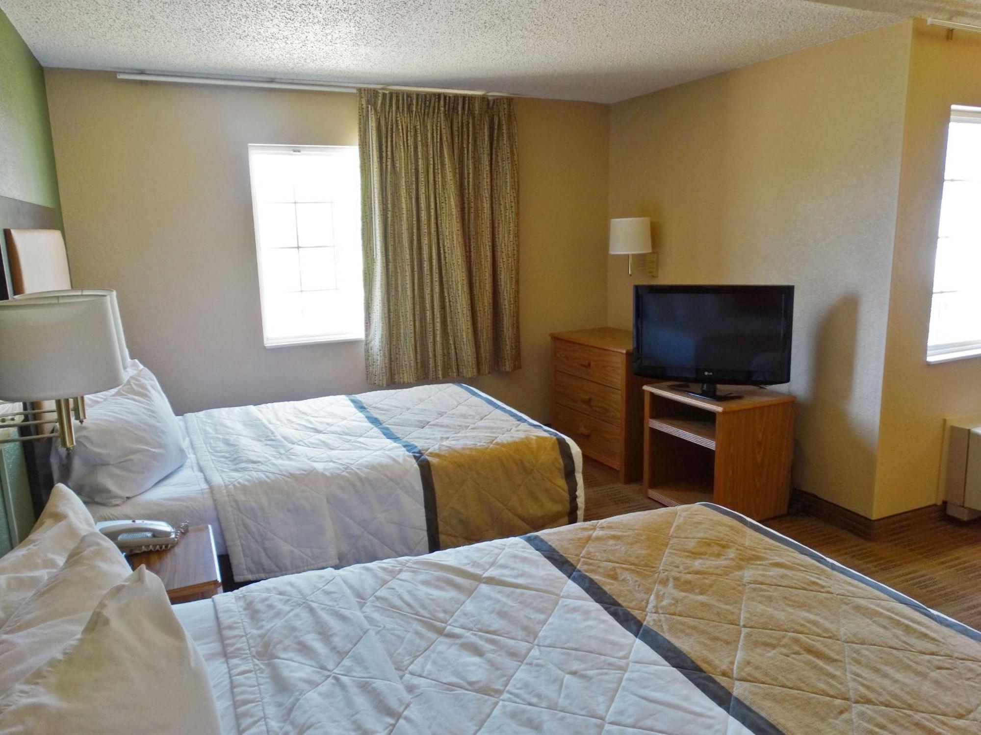 Extended Stay America Suites - Orlando - Lake Mary - 1040 Greenwood Blvd Buitenkant foto