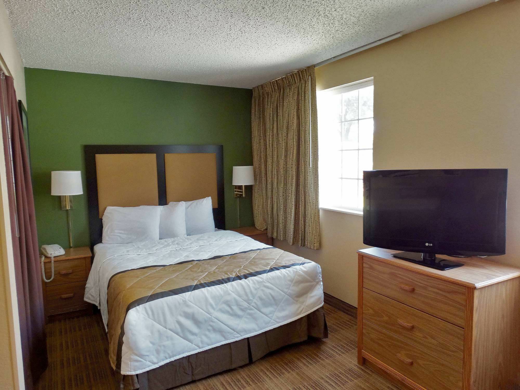 Extended Stay America Suites - Orlando - Lake Mary - 1040 Greenwood Blvd Buitenkant foto